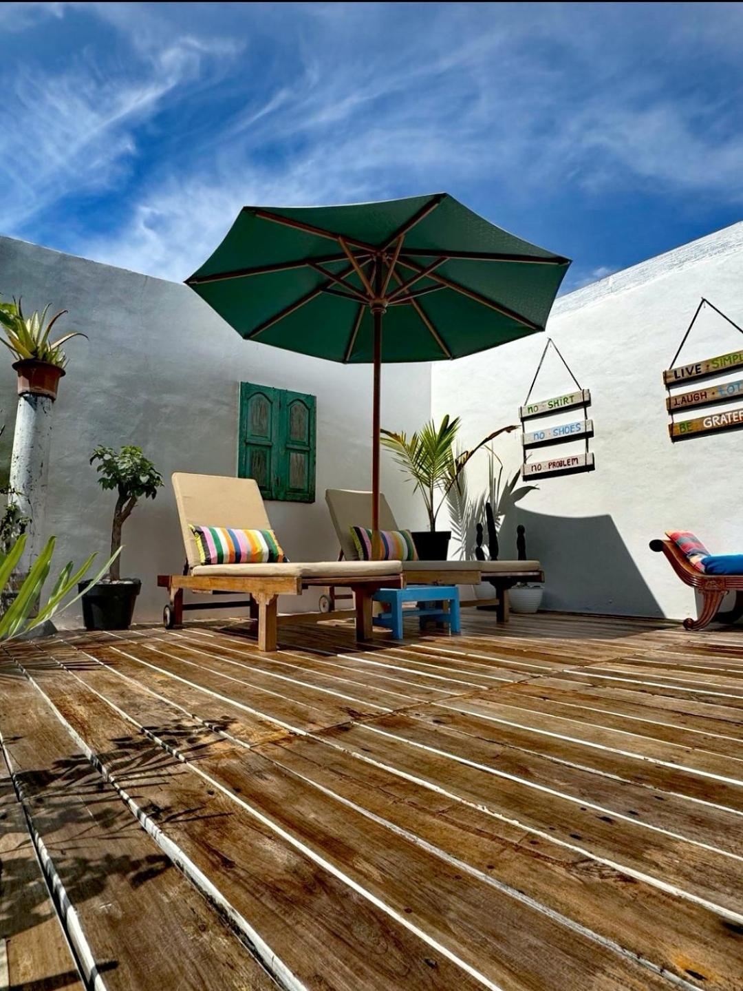 Villa La Vida 吉利特拉旺安 外观 照片